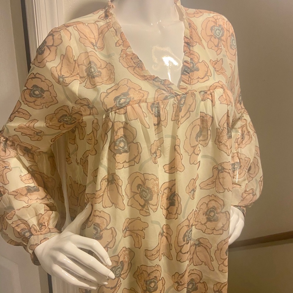 Lucky brand blouse - Picture 2 of 5